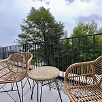 Rentplanet - Orlik Residence